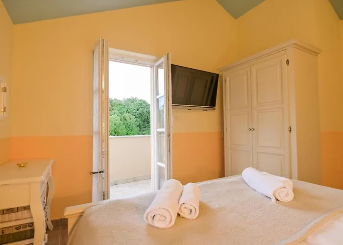 Vila Plasa Krk Kras